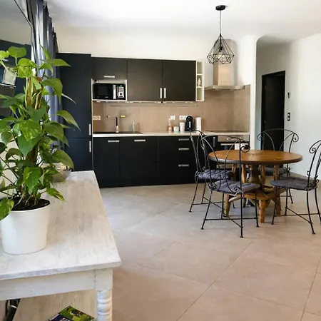 Pianotolu - Rez De Entre Et Montagne Moltifao