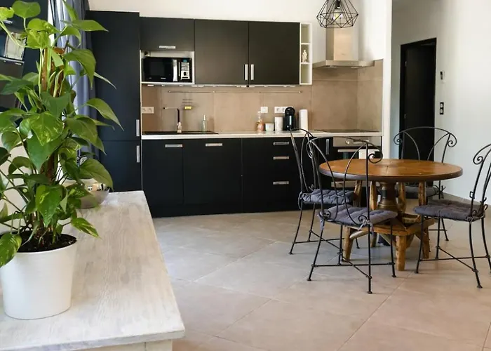 Pianotolu - Rez De Entre Et Montagne Moltifao