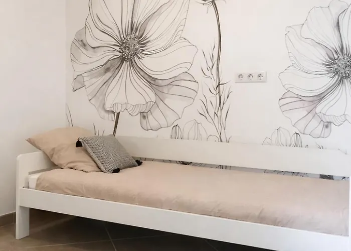 Pianotolu - Rez De Entre Et Montagne * Moltifao